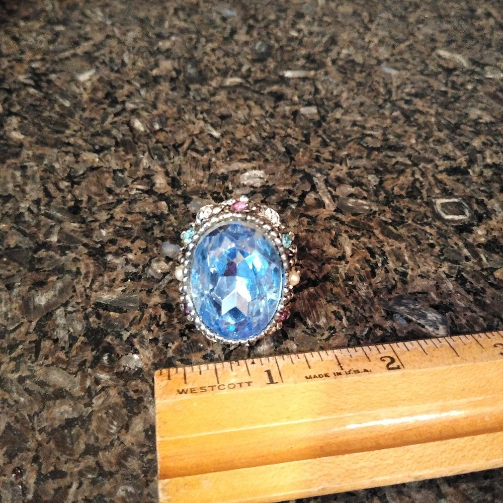 Large Vintage Cocktail Statement Ring - image 2